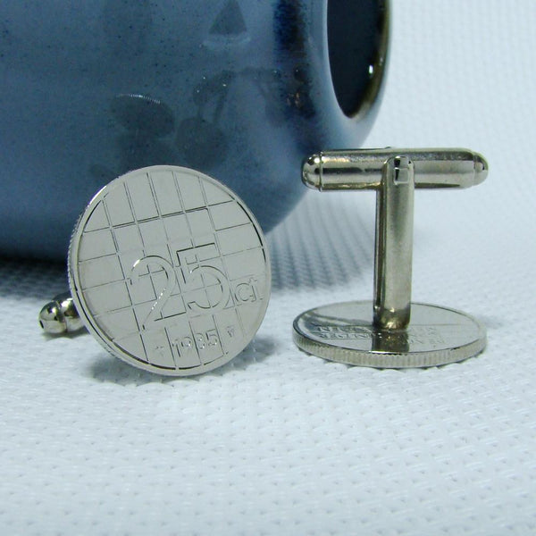 Manchetknopen gemaakt van 25 cent, kwartje 1985
