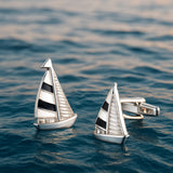 Manchetknopen – Zeilboot (Wit & Donkerblauw Emaille)