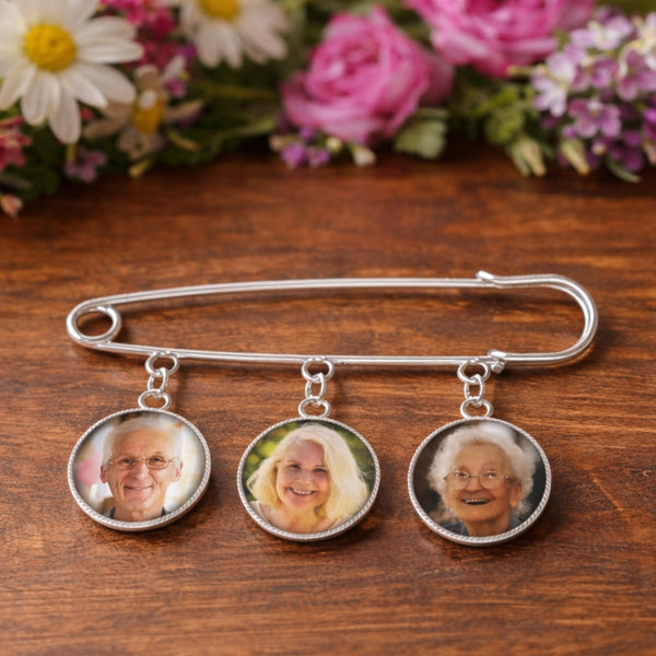 Tijdelijk niet leverbaar - Stijlvolle Fotobroches voor Dierbare Herinneringen