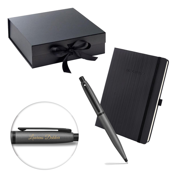 Luxe Giftset: Schaeffer Pen in mat grijs met mat zwart, met gravure en Notitieboek