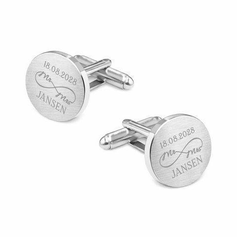 Manchetknopen - Mr & Mrs - Mr & Mr - Mrs & Mrs - gegraveerd met trouwdatum en achternaam - Zilverkleurig mat