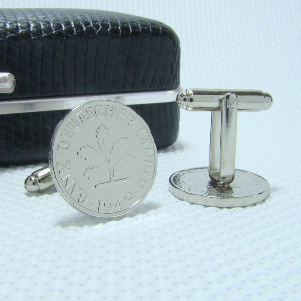 Manchetknopen Duitsland gemaakt van 5 Pfennig 1949