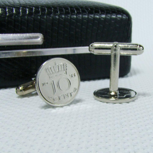 Manchetknopen gemaakt van 10 cent, dubbeltje 1955