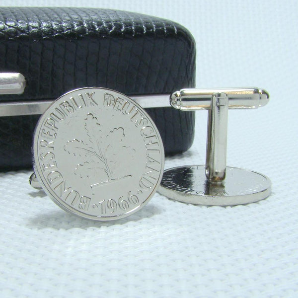 Manchetknopen Duitsland gemaakt van 50 Pfennig 1966
