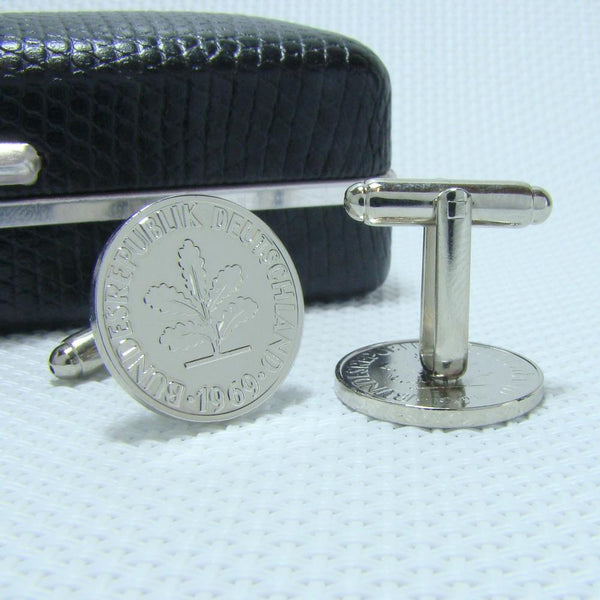 Manchetknopen Duitsland gemaakt van 5 Pfennig 1969