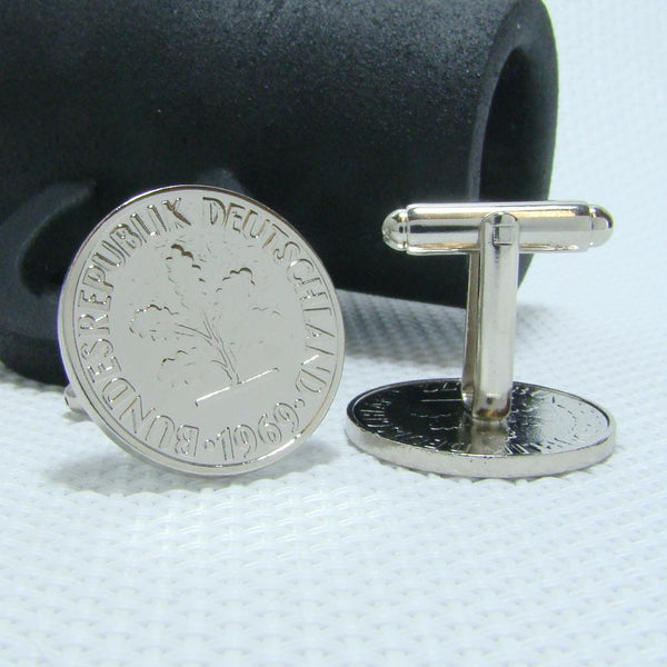 Manchetknopen Duitsland gemaakt van 10 Pfennig 1969