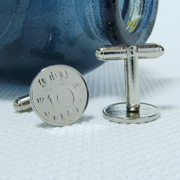 Manchetknopen gemaakt van 10 cent, dubbeltje 1970