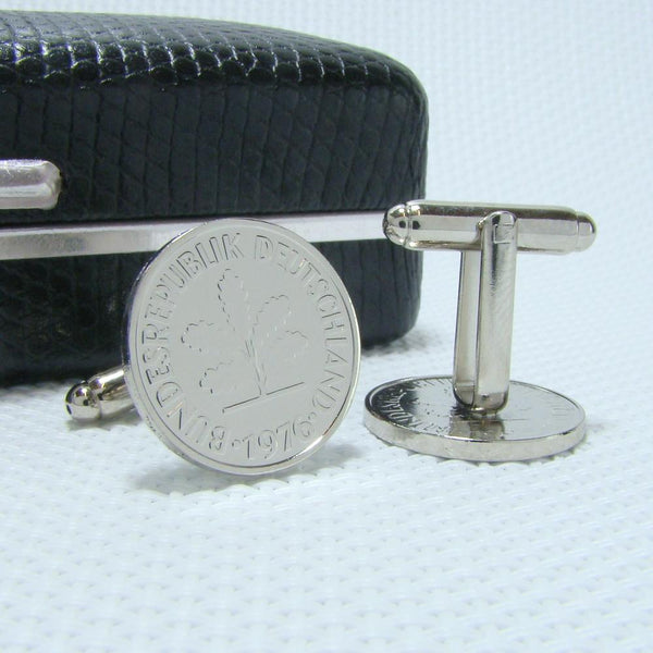 Manchetknopen Duitsland gemaakt van 5 Pfennig 1976