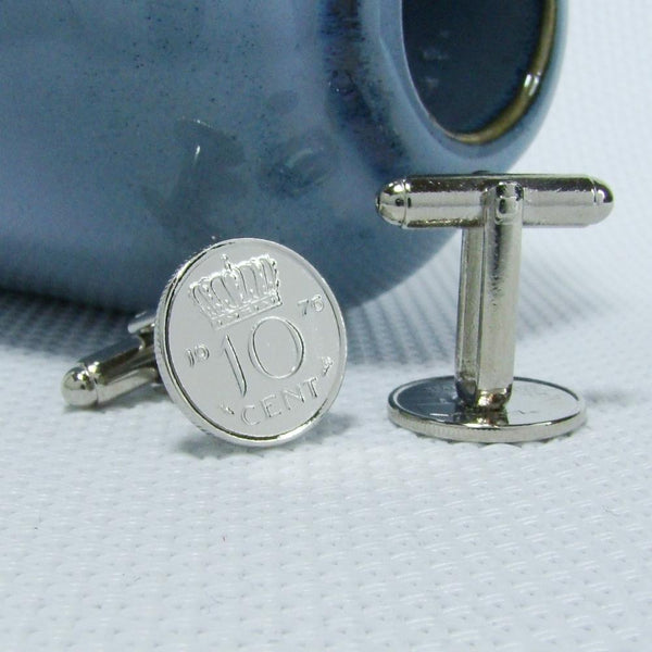 Manchetknopen gemaakt van 10 cent, dubbeltje 1976