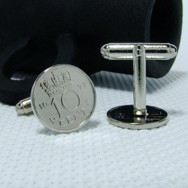 Manchetknopen gemaakt van 10 cent, dubbeltje 1977