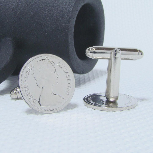 Manchetknopen gemaakt van Engeland Half New Penny 1983