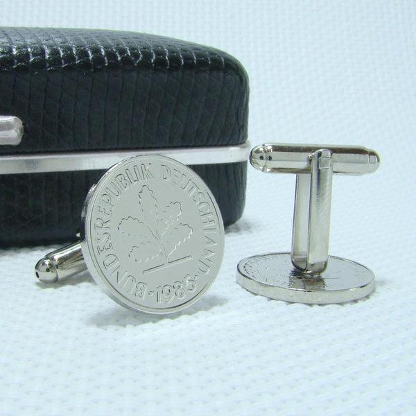 Manchetknopen Duitsland gemaakt van 5 Pfennig 1985