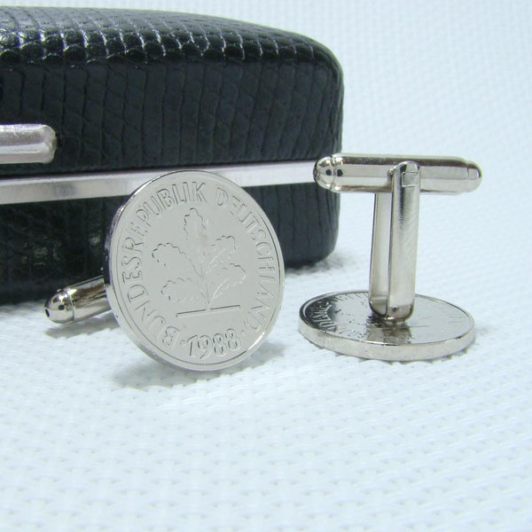 Manchetknopen Duitsland gemaakt van 5 Pfennig 1988