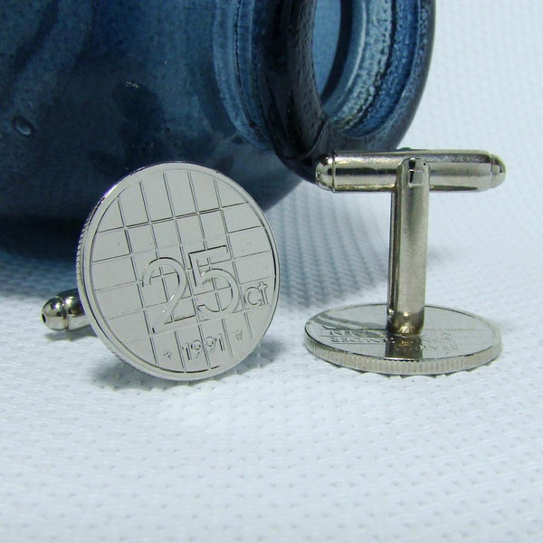 Manchetknopen gemaakt van 25 cent, kwartje 1991