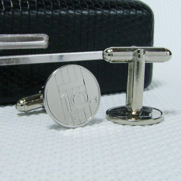 Manchetknopen gemaakt van 10 cent, dubbeltje 1992