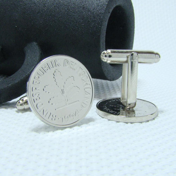 Manchetknopen Duitsland gemaakt van 5 Pfennig 1994