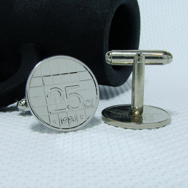 Manchetknopen gemaakt van 25 cent, kwartje 1996